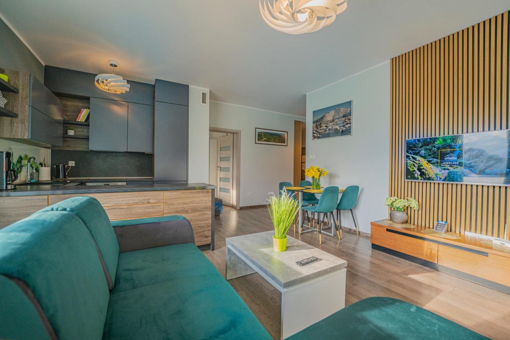 Apartament W Cieplicach Еленя-Гура Экстерьер фото