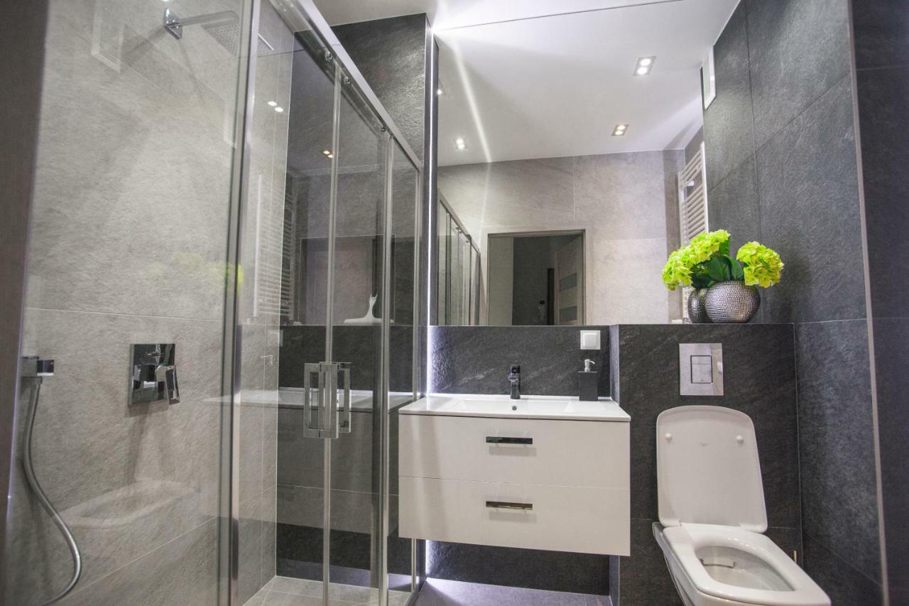 Apartament W Cieplicach Еленя-Гура Экстерьер фото